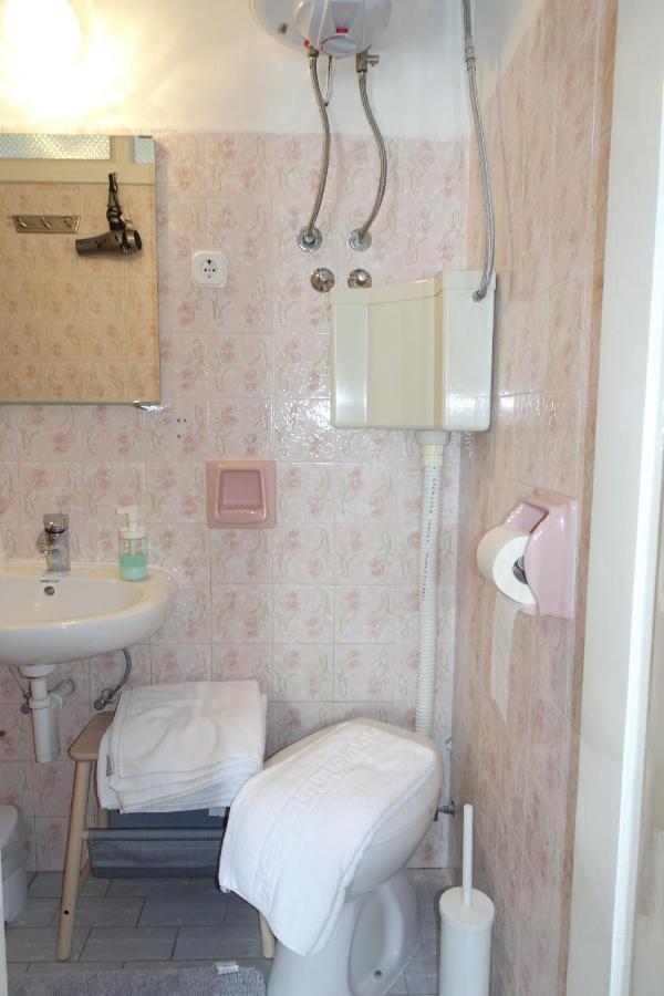 Room Novakovic Biograd Na Moru Zewnętrze zdjęcie
